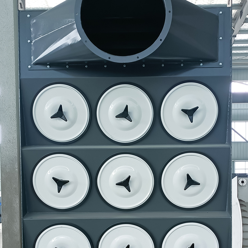 Cartuș colector de praf